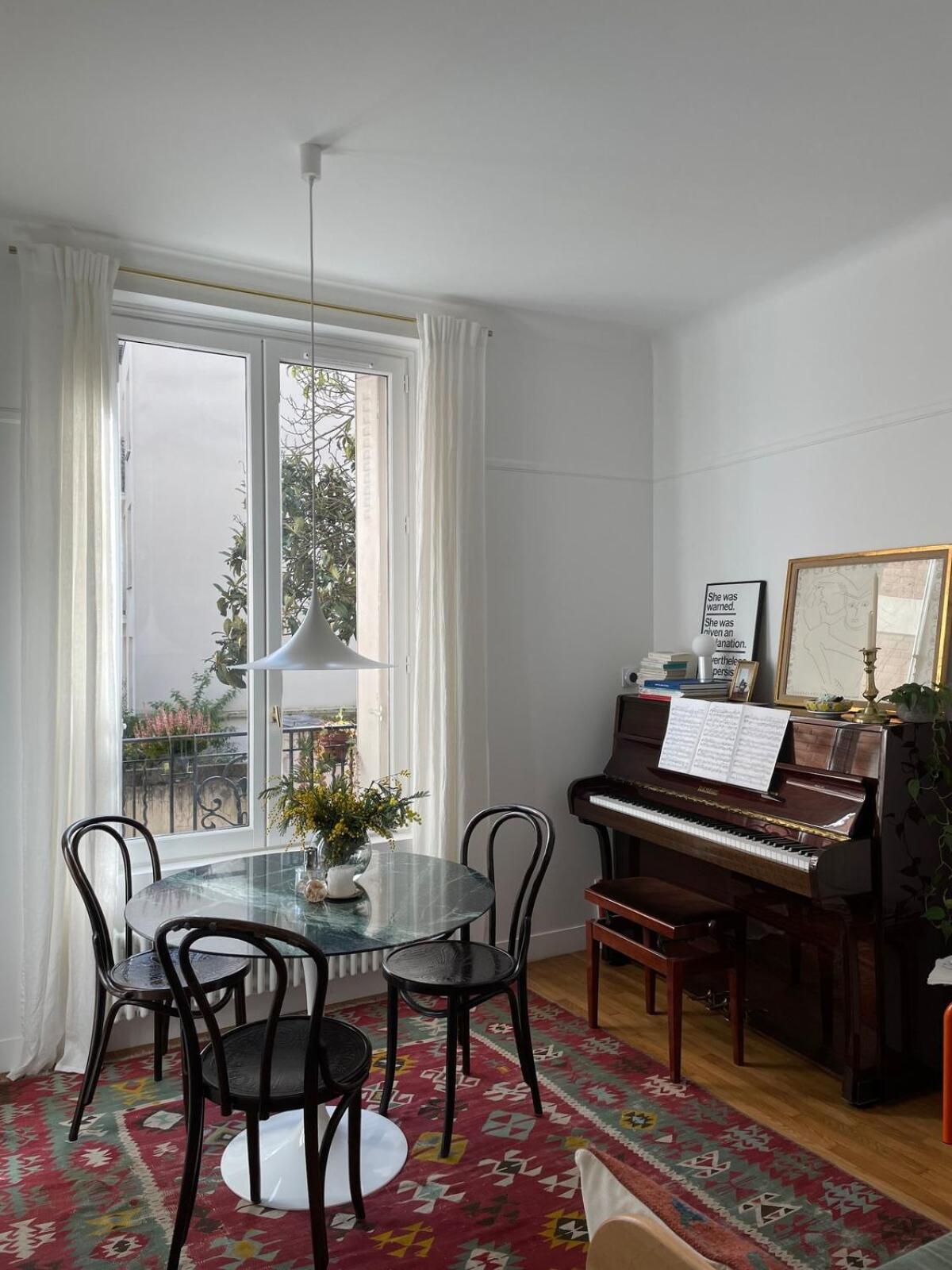 Appartement Romantic Parisian Flat Parijs